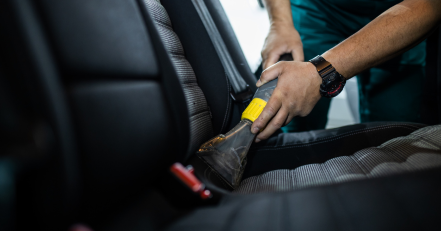 車内清掃 作業開始